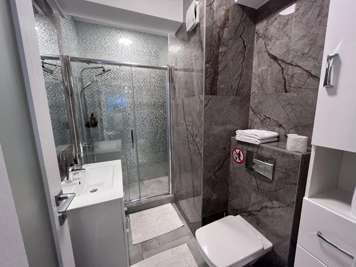 Apartament In Suceava, Zamca Apartment Bagian luar foto